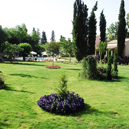 גאוביה Corfu Club Apartments מראה חיצוני תמונה