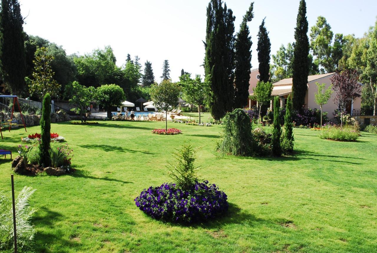 גאוביה Corfu Club Apartments מראה חיצוני תמונה