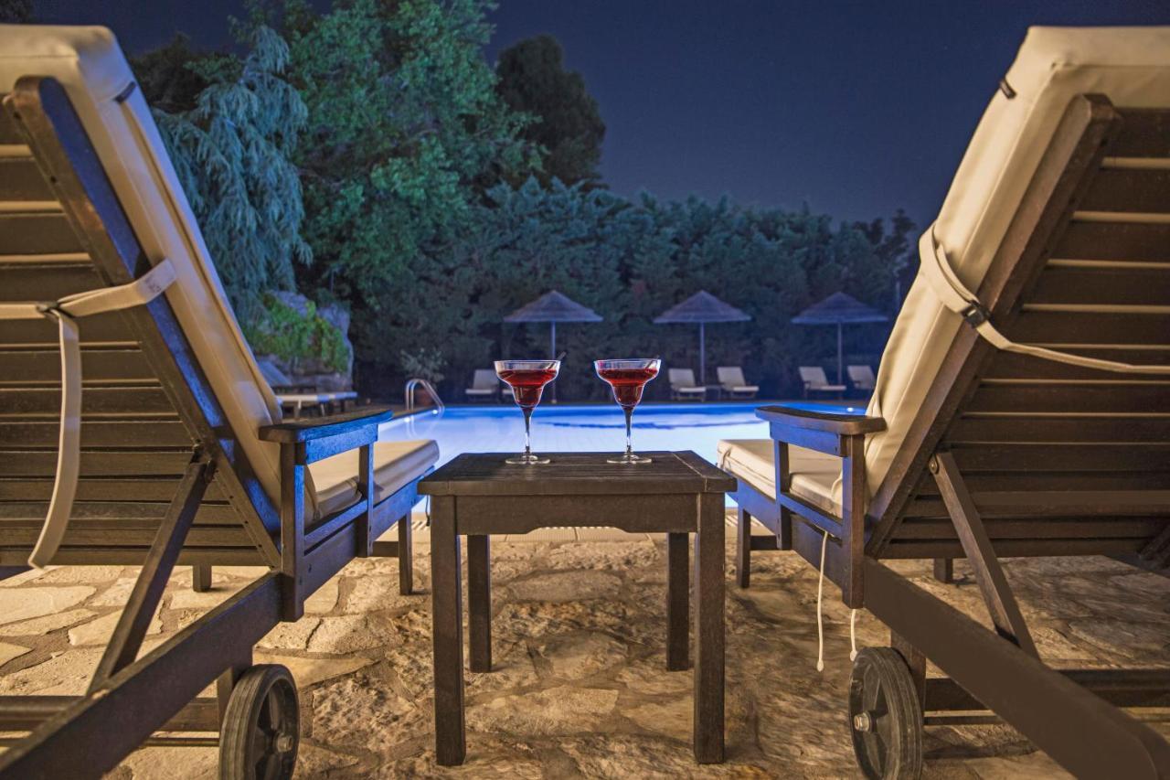 גאוביה Corfu Club Apartments מראה חיצוני תמונה